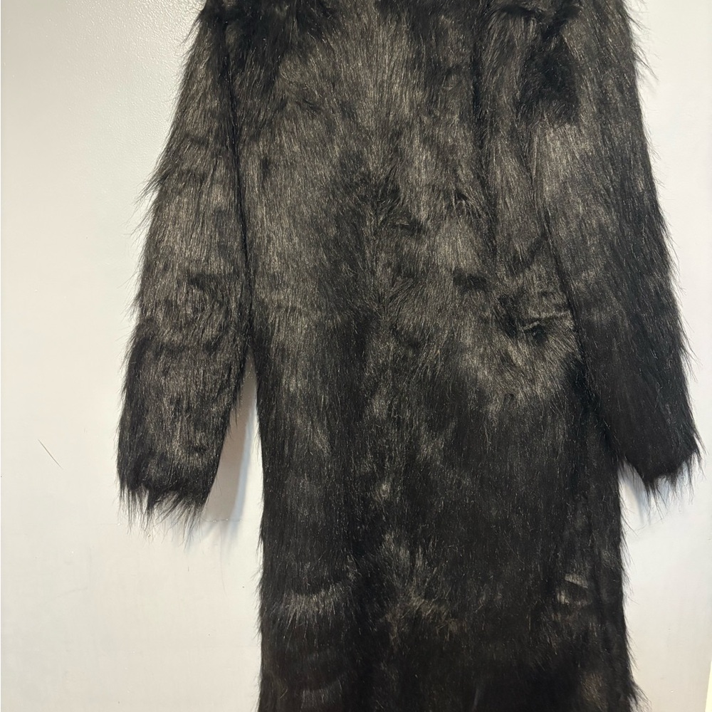 Elegant Black Faux Fur Teddy Coat - Picture 8 of 12